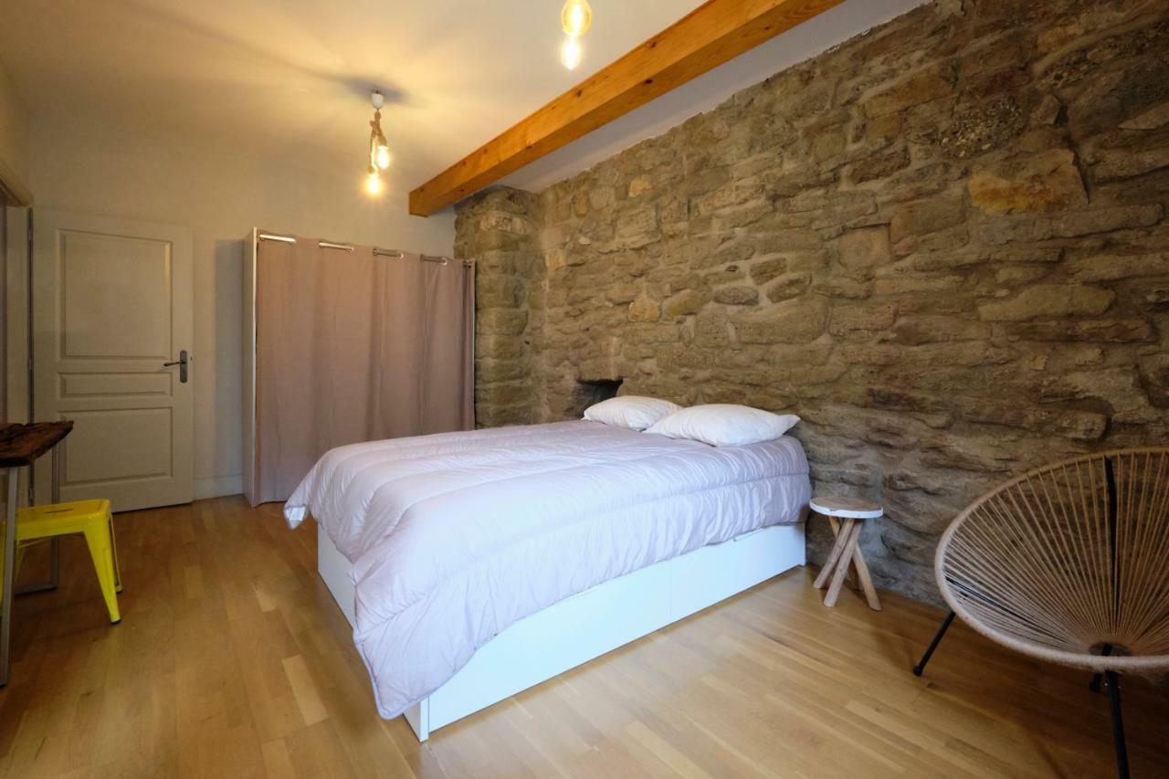 Melina - Appartement Dans Les Remparts De La Bastide Avec Parking Et Terrasse Carcassonne Exterior foto